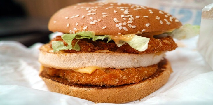 Healthy recipes for kids - delicious veggie burger!