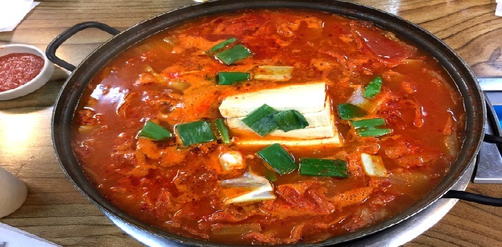 Paneer Lababdar - in an aromatic, spicy gravy