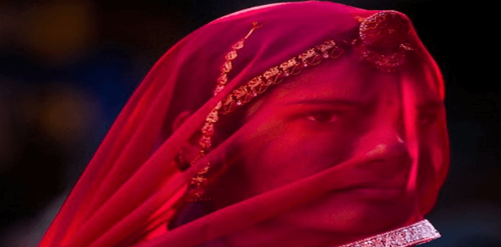 Women below poverty line: low literacy rate