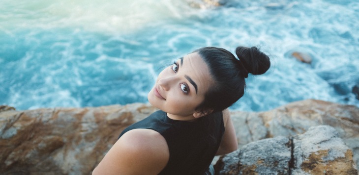 6 Natural ways to remove your upper lip hair