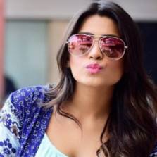 10 beauty hacks to bring out the best of you in office!