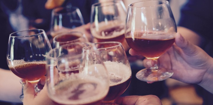 7 Signs your social drinking has gone too far!