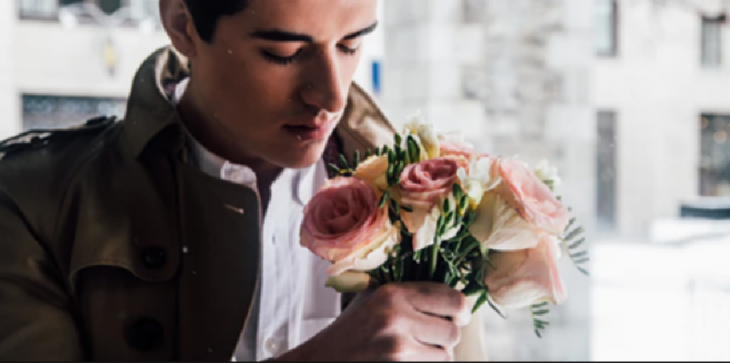 8 Old School Romance And Dating Trends We Should Totally Bring Back