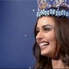 Manushi Chhillar bags the Miss World Crown of 2017!