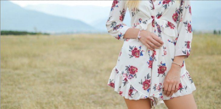 8 Things to keep in mind while wearing short dresses!