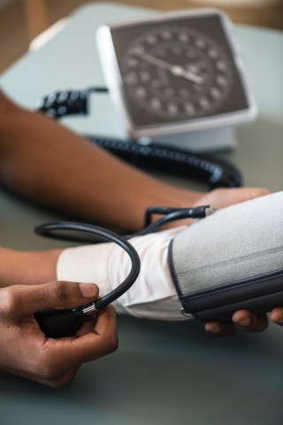 6 Signs Of High Blood Pressure You Should Know About